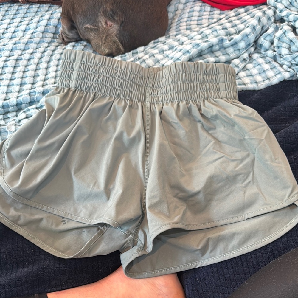 Honeycut XS dance shorts green